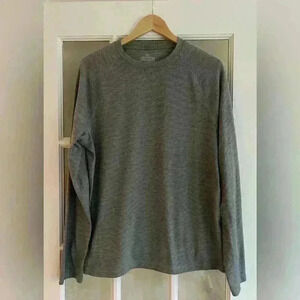 Outdoor Life men’s long sleeve lightweight t shirt size L